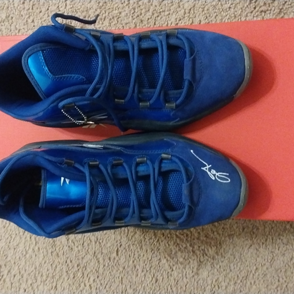 Mens shoes